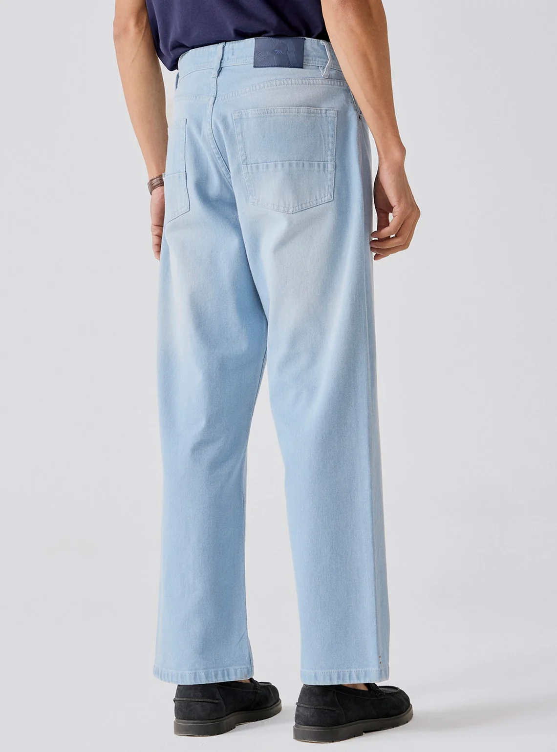 06_1ca5622b-3e2f-4964-8df8-e71070235d5e