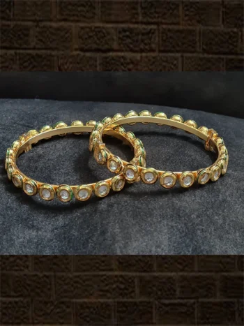 Set of two openable round kundan kada's